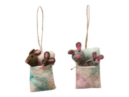 Handmade Wool Felt Mice in a Blanket Ornament, 2 Styles Fashion