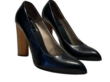 YVES SAINT LAURENT Heels US 7 Leather BLK  For Sale