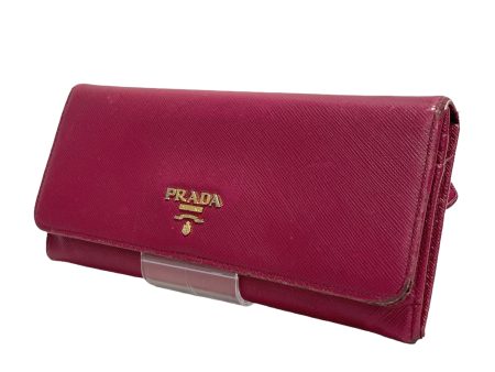 PRADA Bifold Wallet Leather PNK  For Sale